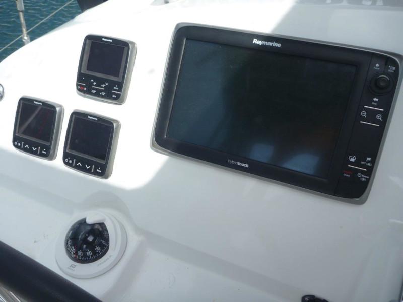 Book yachts online - catamaran - Lagoon 400 S2- 3 cab. - My Dream - rent