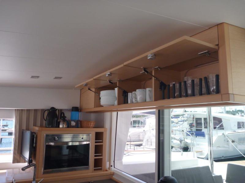 Book yachts online - catamaran - Lagoon 400 S2- 3 cab. - My Dream - rent