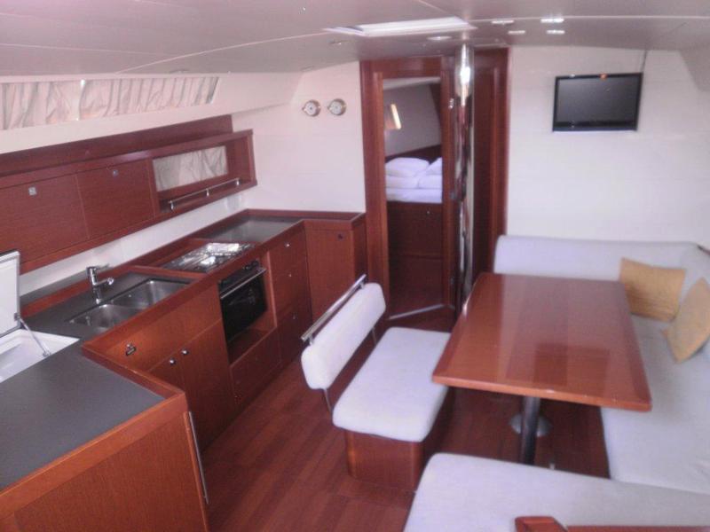 Book yachts online - sailboat - Oceanis 45 - Ponente - rent