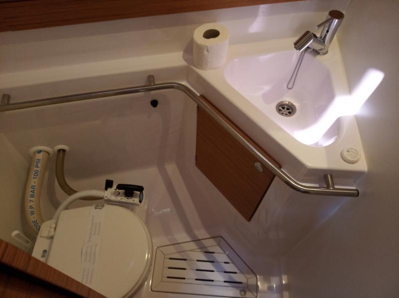 Book yachts online - sailboat - Elan Impression 45 BT - NO LIMITS - A/C + GEN. - rent