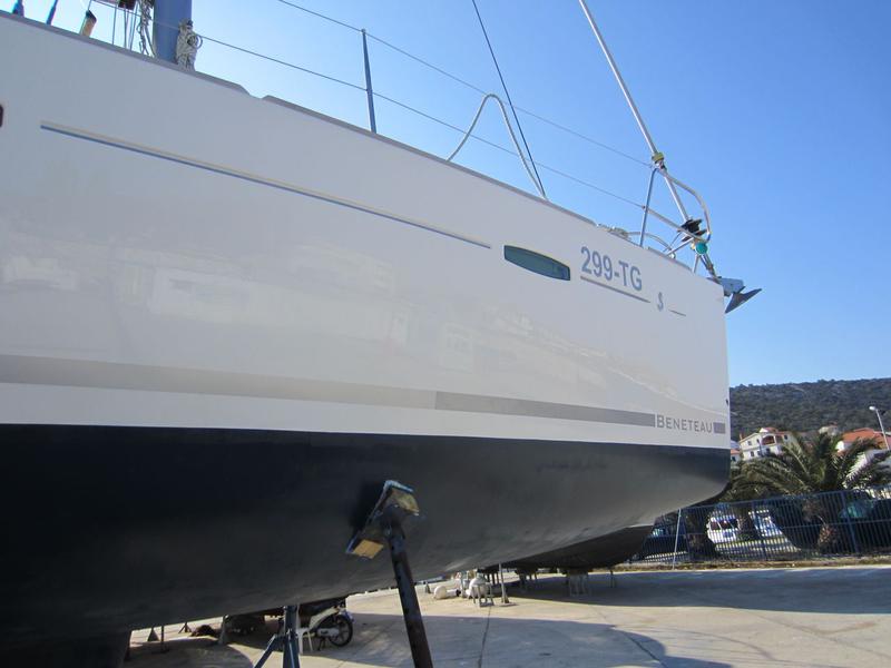 Book yachts online - sailboat - Oceanis 40 - Ventura - rent
