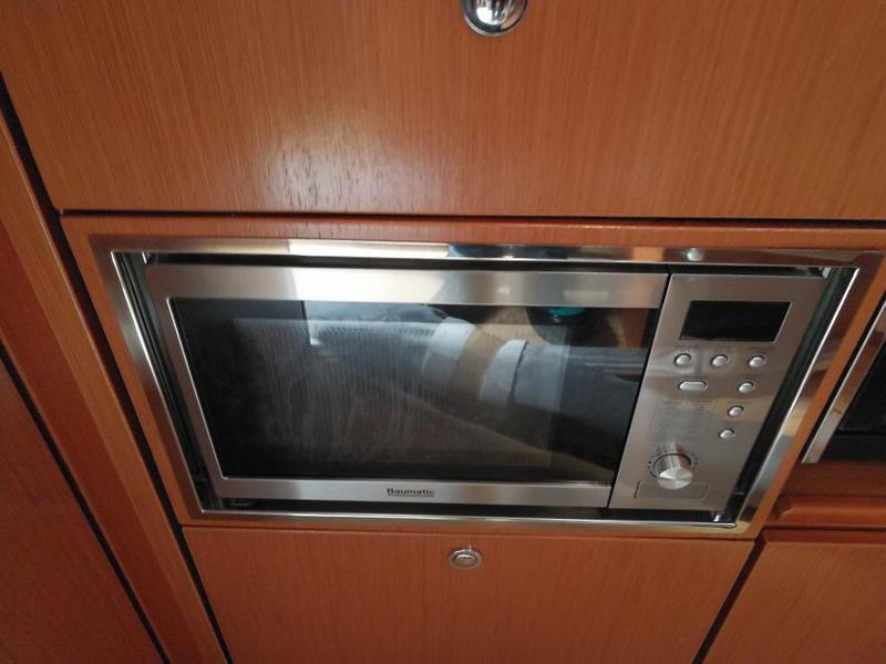 Book yachts online - sailboat - Bavaria Cruiser 45 OW. - Takeo - rent