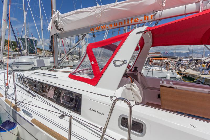 Book yachts online - sailboat - Oceanis 38.1 - MARE NOSTRUM II - rent