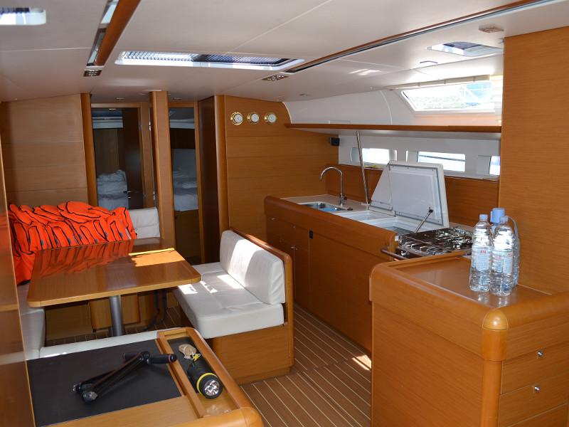 Book yachts online - sailboat - Sun Odyssey 509 - Jasna - rent