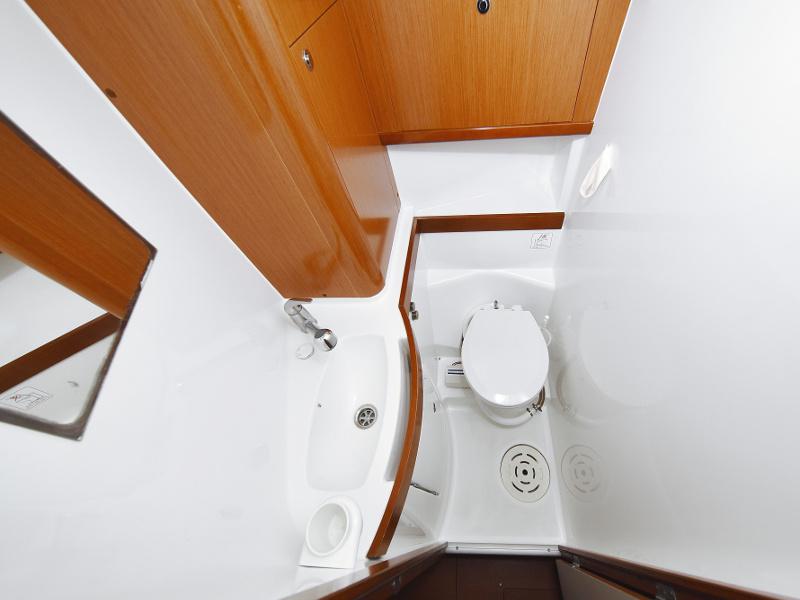 Book yachts online - sailboat - Oceanis 40 - Second Wind - rent