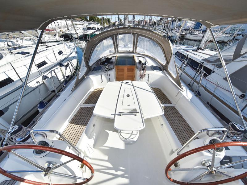 Book yachts online - sailboat - Oceanis 40 - Second Wind - rent