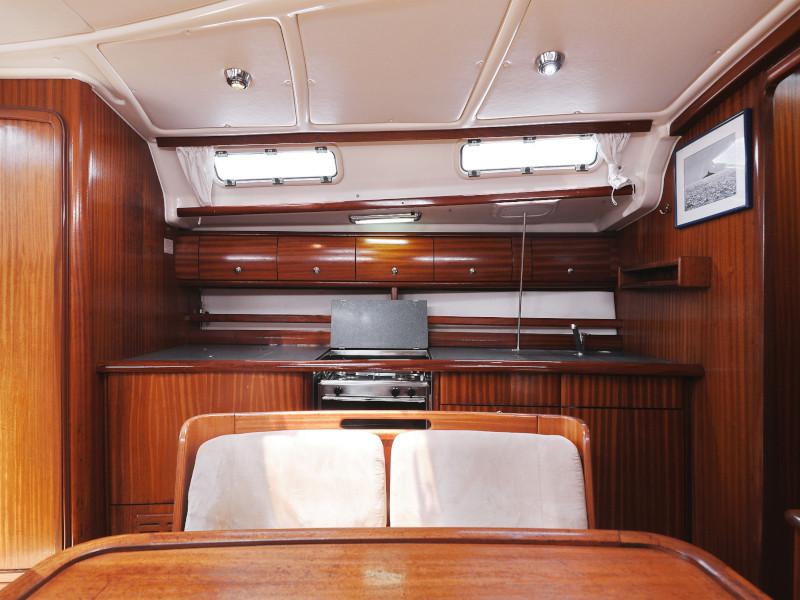 Book yachts online - sailboat - Bavaria 44 - O LA LA  - rent