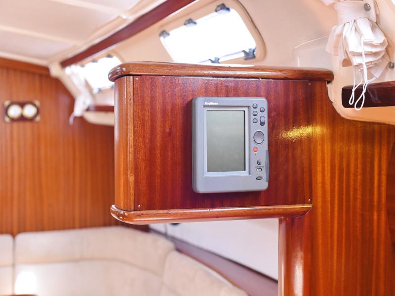 Book yachts online - sailboat - Bavaria 44 - O LA LA  - rent