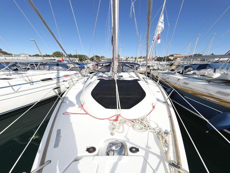 Book yachts online - sailboat - Sun Odyssey 39i - Lucija - rent