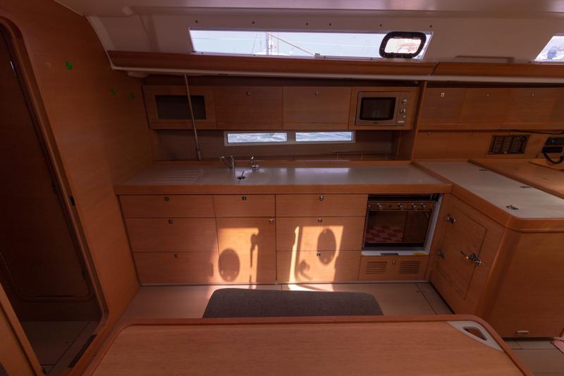 Book yachts online - sailboat - Dufour 450 GL - Easy Going - rent