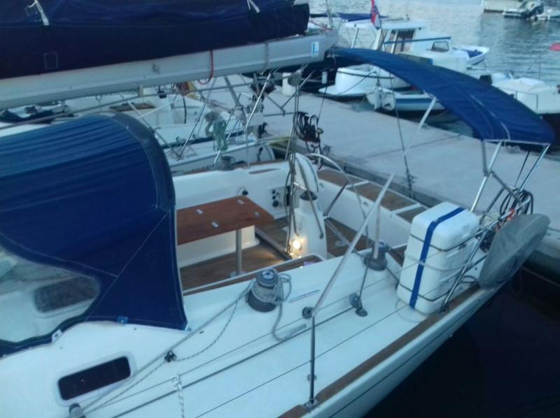 Book yachts online - sailboat - Salona 45 - Karla - rent