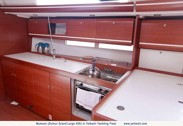 Book yachts online - sailboat - Dufour 405 GL - Mymoon - rent