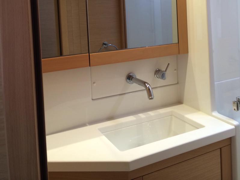 Book yachts online - catamaran - Lagoon 450  Flybridge - Odysseus - rent