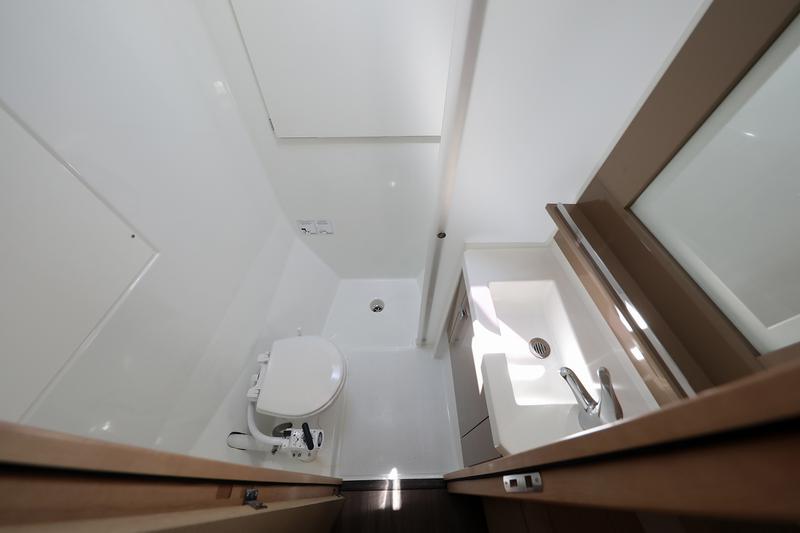Book yachts online - catamaran - Saba 50 Quintet (6+1) - FEELING FREE - rent