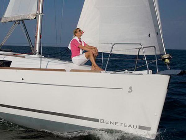 Book yachts online - sailboat - Oceanis 34 - STAR ELISABETH - rent