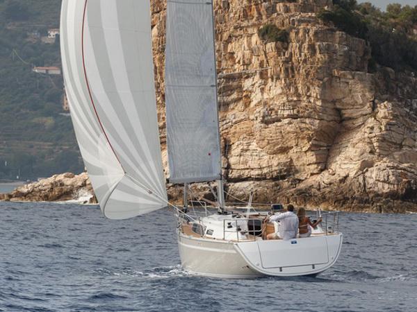 Book yachts online - sailboat - Bavaria Cruiser 33 - HOMEOFFICE - rent