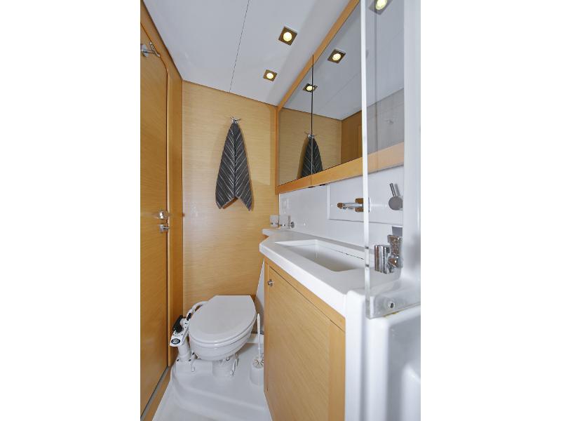 Book yachts online - catamaran - Lagoon 450 F - LADIES&amp;GENTLEMEN  - rent