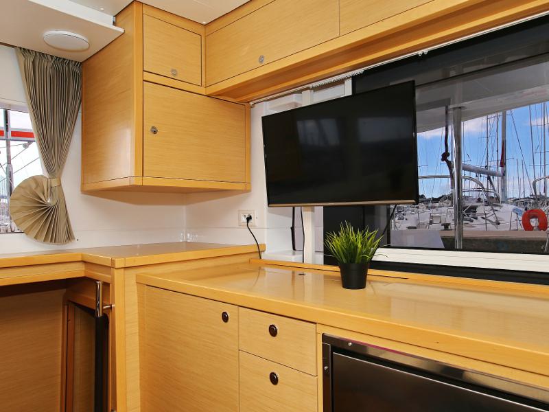 Book yachts online - catamaran - Lagoon 450 F - LADIES&amp;GENTLEMEN  - rent