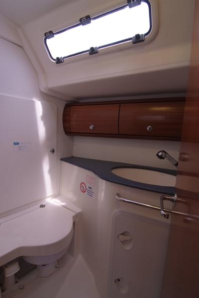 Book yachts online - sailboat - Bavaria 44 - Lady F - rent