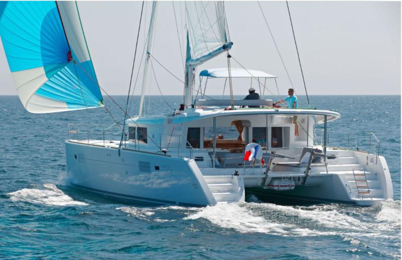 Book yachts online - catamaran - Lagoon 450F - Zuzo 2nd - rent