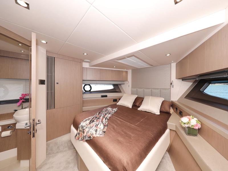 Book yachts online - motorboat - Manhattan 52 - CICO - rent