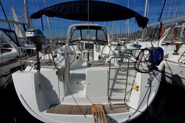 Book yachts online - sailboat - Oceanis 50 Family - LARA  - rent