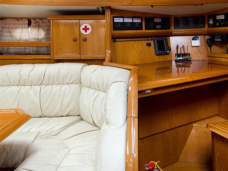 Book yachts online - sailboat - Sun Odyssey 45.2 - Saita - rent