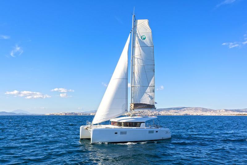 Book yachts online - catamaran - Lagoon 39 - Tortilla - rent