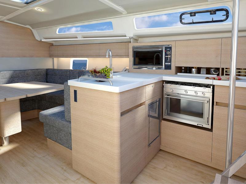 Book yachts online - sailboat - Hanse 388 - ENNOSIGEUS - rent