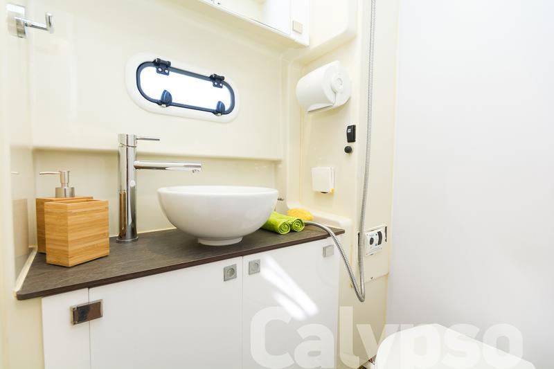 Book yachts online - catamaran - Bali 4.3 A/C &amp; GEN - CALYPSO BALI 4.3 - rent