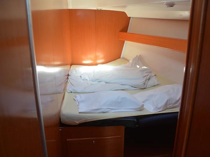 Book yachts online - sailboat - Cyclades 50.5 - Jumbo - rent