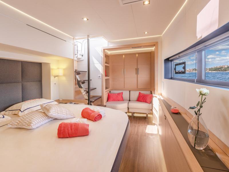 Book yachts online - catamaran - Alegria 67 - Number One - rent