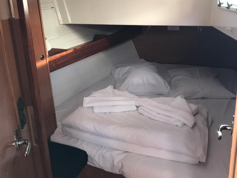 Book yachts online - sailboat - Bavaria 45 Cruiser - Libra I - rent