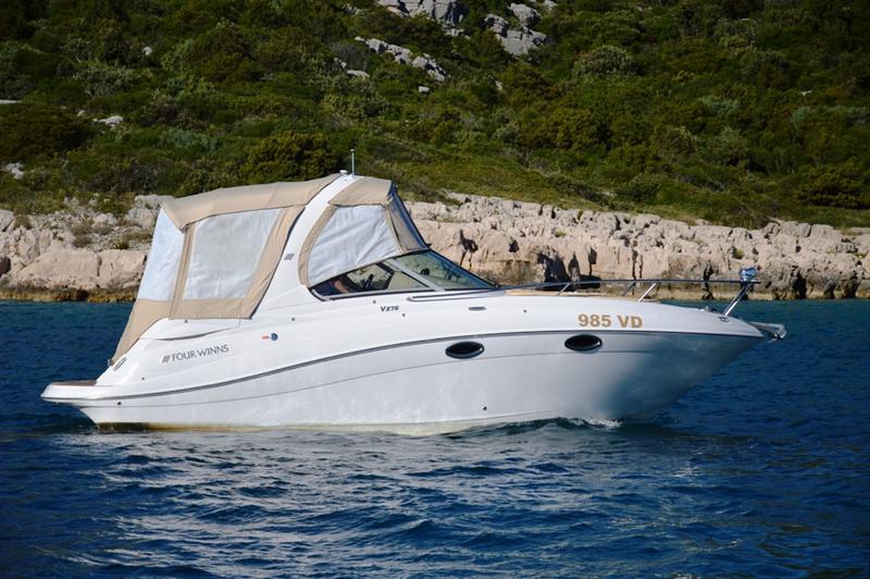 Book yachts online - motorboat - Four Winns 278 Vista White - 985 VD - WHITE - rent