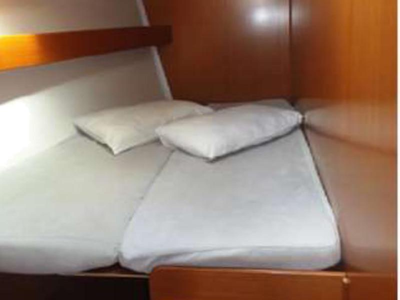 Book yachts online - sailboat - Cyclades 50.5 - Moonbreeze - rent