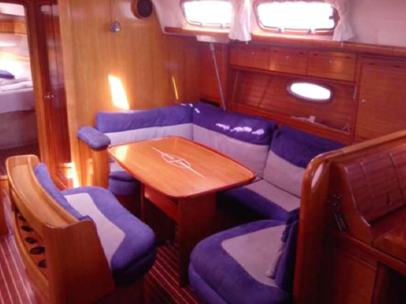 Book yachts online - sailboat - Bavaria 46 Cruiser - Chloe - rent