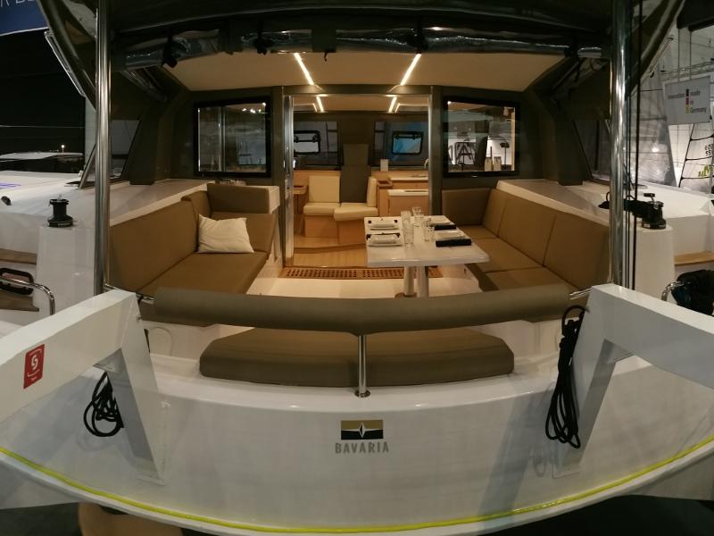 Book yachts online - catamaran - Helia 44 - YAKIRA - rent