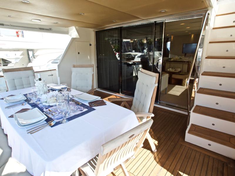 Book yachts online - motorboat - Aicon 75 - Lutetia - rent