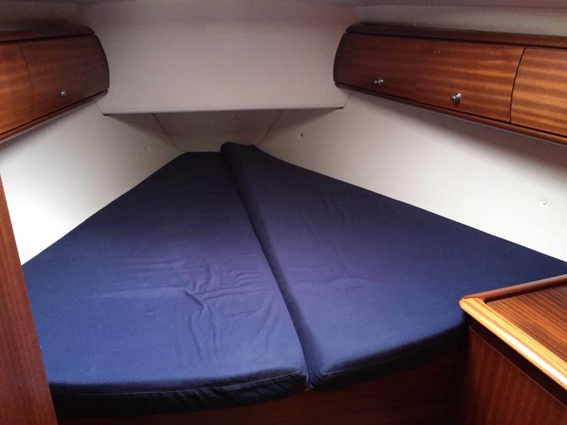 Book yachts online - sailboat - Bavaria 44 - Bellatrix - rent