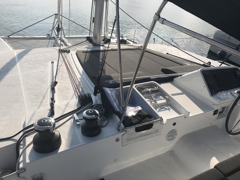 Book yachts online - catamaran - Lagoon 450F - Cor Caroli (SXM) - rent