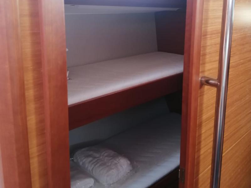 Book yachts online - sailboat - Dufour 520 Grand Large - Moscow Mule - rent
