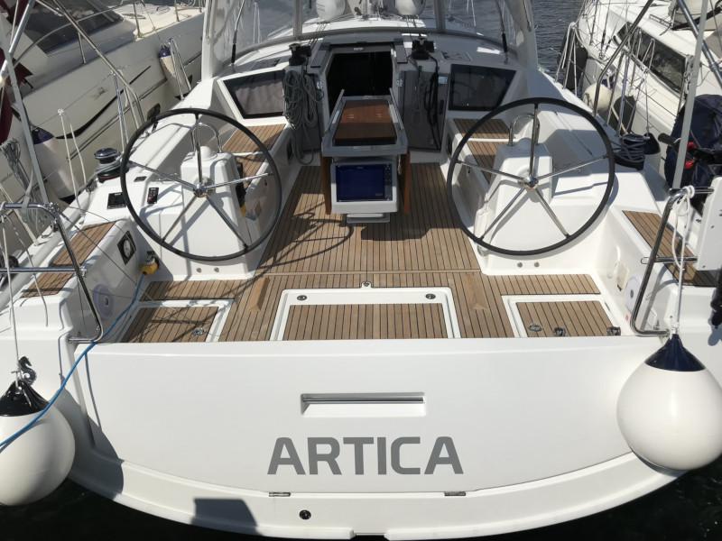 Book yachts online - sailboat - Oceanis 41.1 - Artica - rent