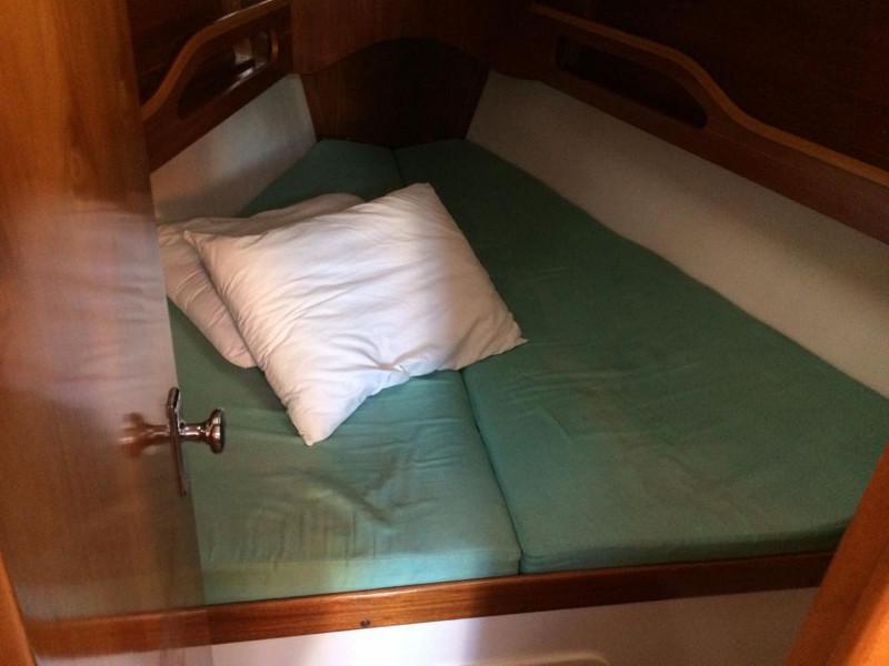 Book yachts online - sailboat - Delta 36 - Caraiva - rent