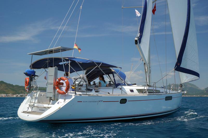 Book yachts online - sailboat - Sun Odyssey 49i - Habanera - rent