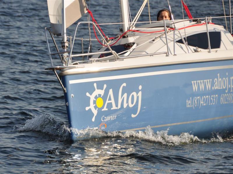 Book yachts online - sailboat - Maxus 22 Prestige - URANIA - rent