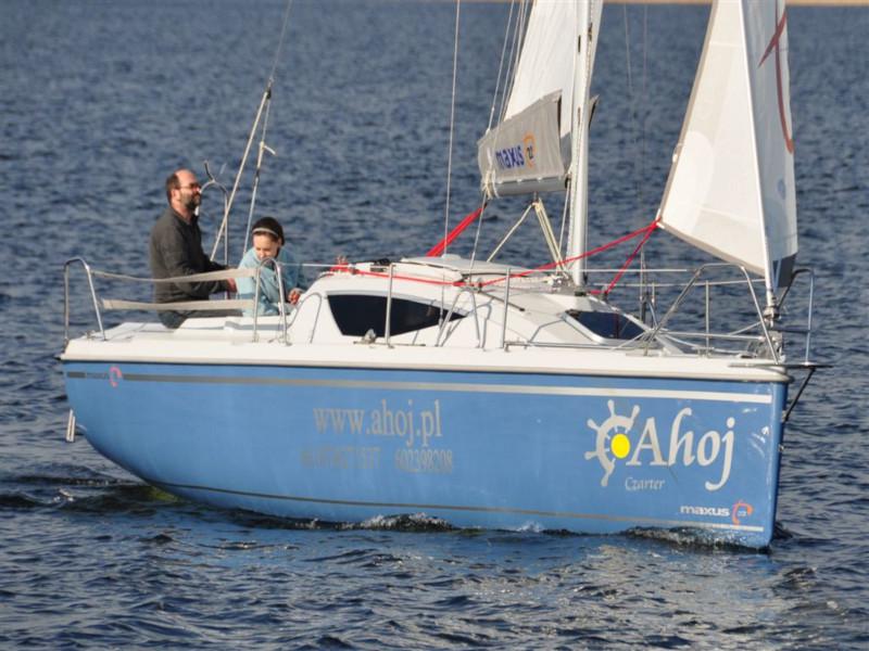 Book yachts online - sailboat - Maxus 22 Standard - IRIS - rent