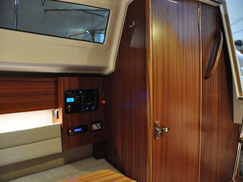 Book yachts online - sailboat - Maxus evo 24 Prestige - ASTA - rent