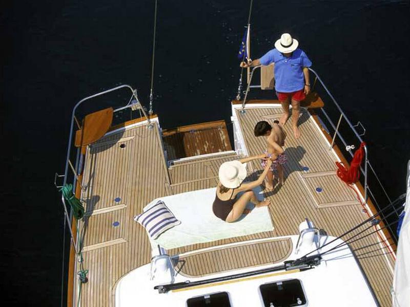 Book yachts online - sailboat - Beneteau 57 - Sea Star II - rent
