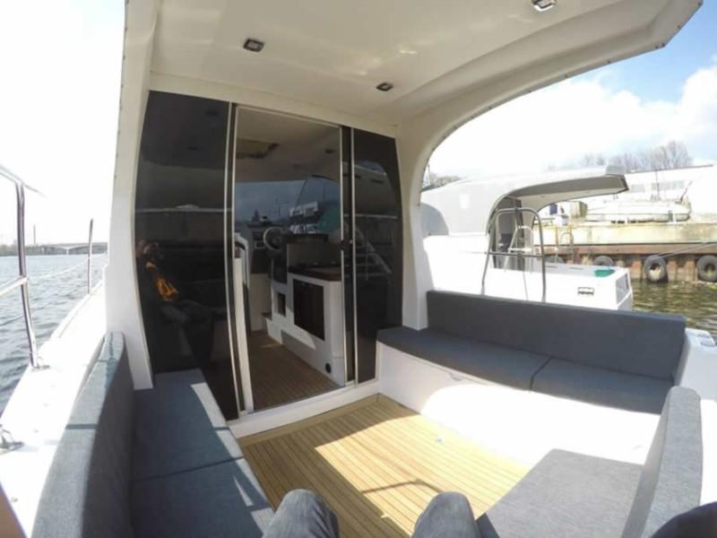 Book yachts online - motorboat - Represser 30 - Represser 30 - rent