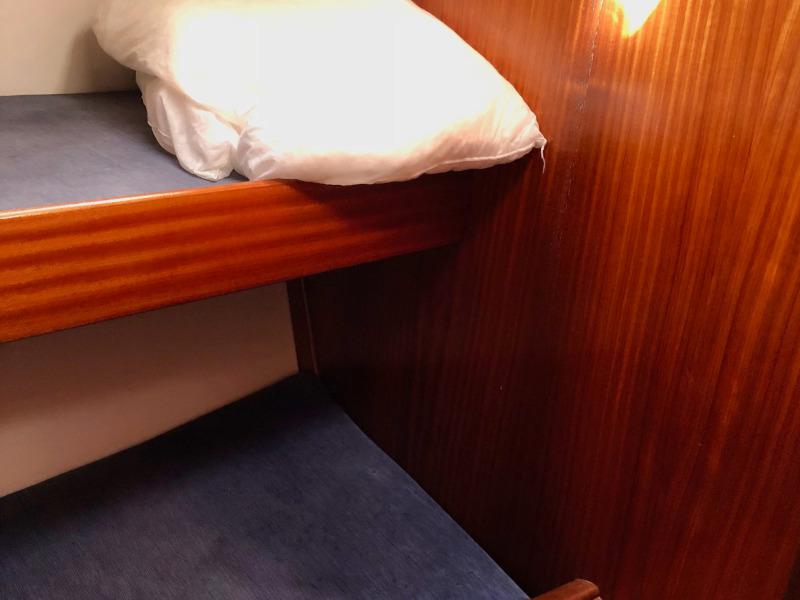 Book yachts online - sailboat - Bavaria 44 - Mind the Step - rent